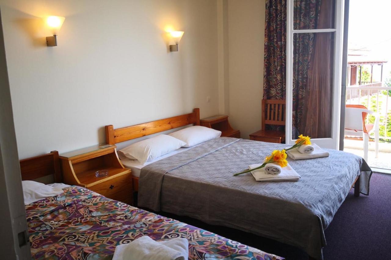 Taradella Hotel Alissos Dış mekan fotoğraf